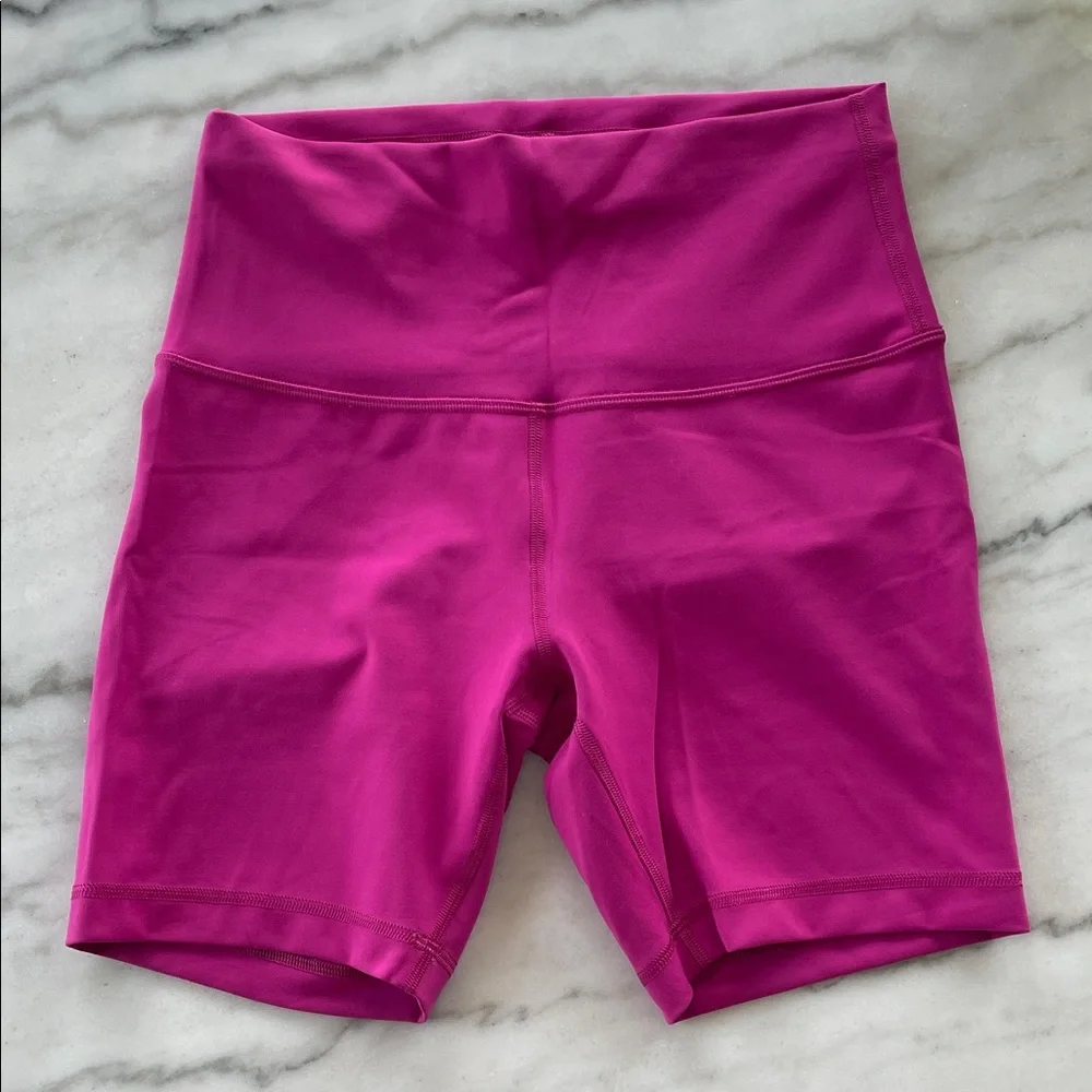 lululemon Wunder Train Shorts 6” Ripened Raspberry - Picture 2 of 4